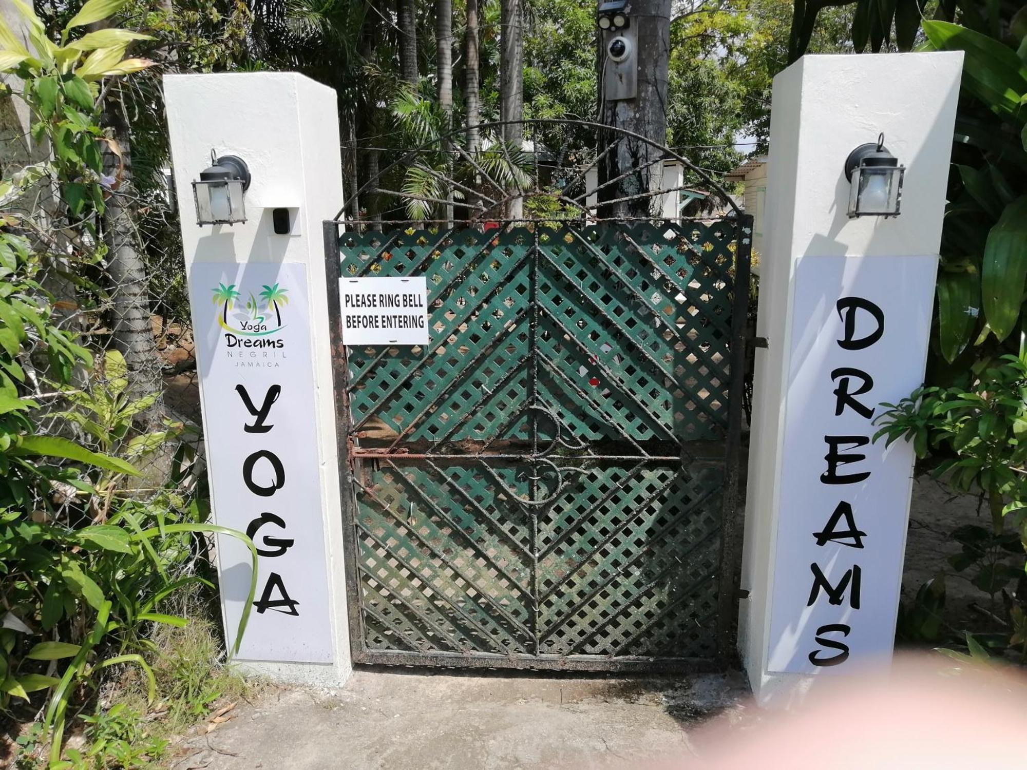 Yoga Dreams Negril Hotel Exterior photo