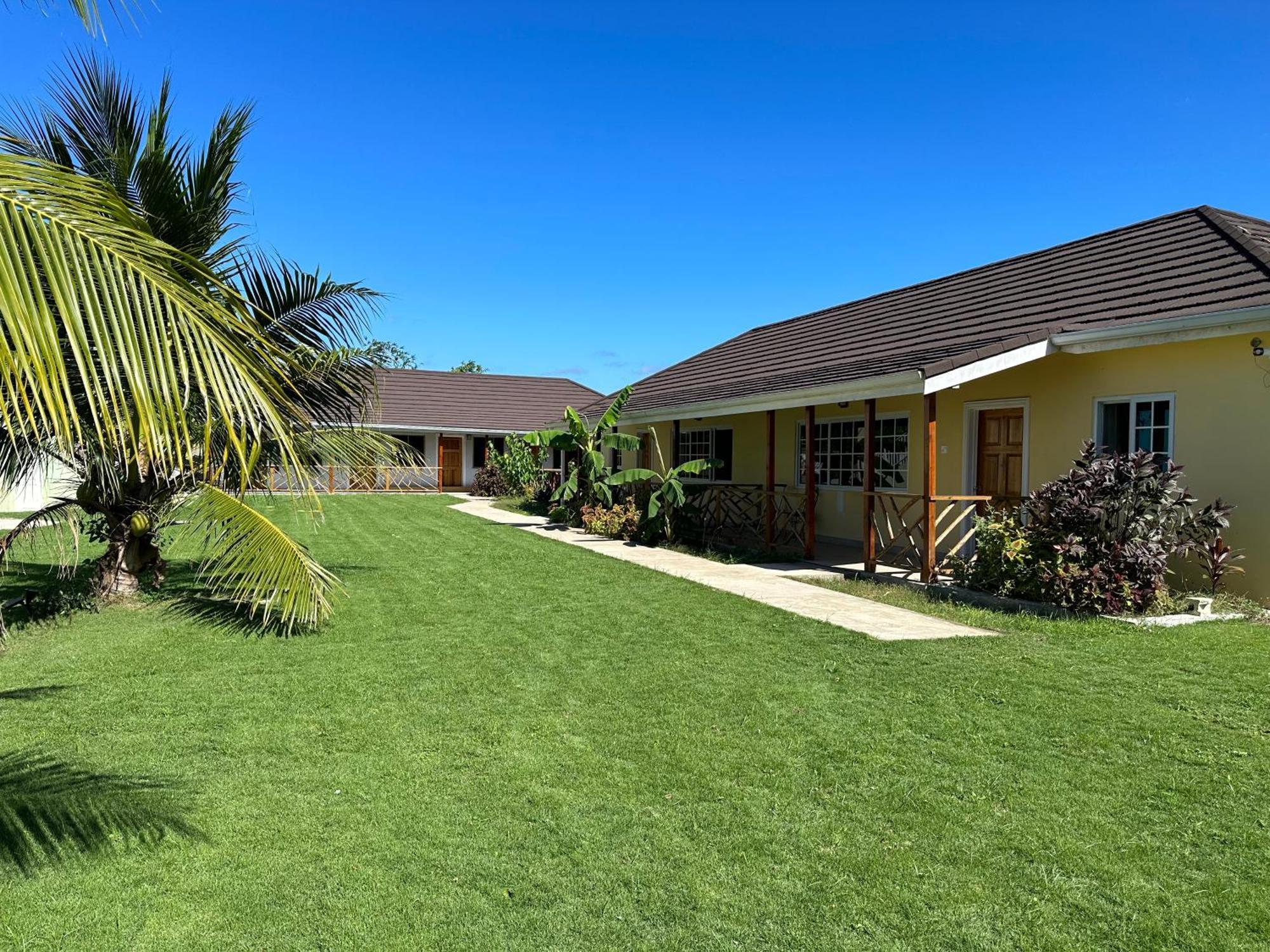 Yoga Dreams Negril Hotel Exterior photo