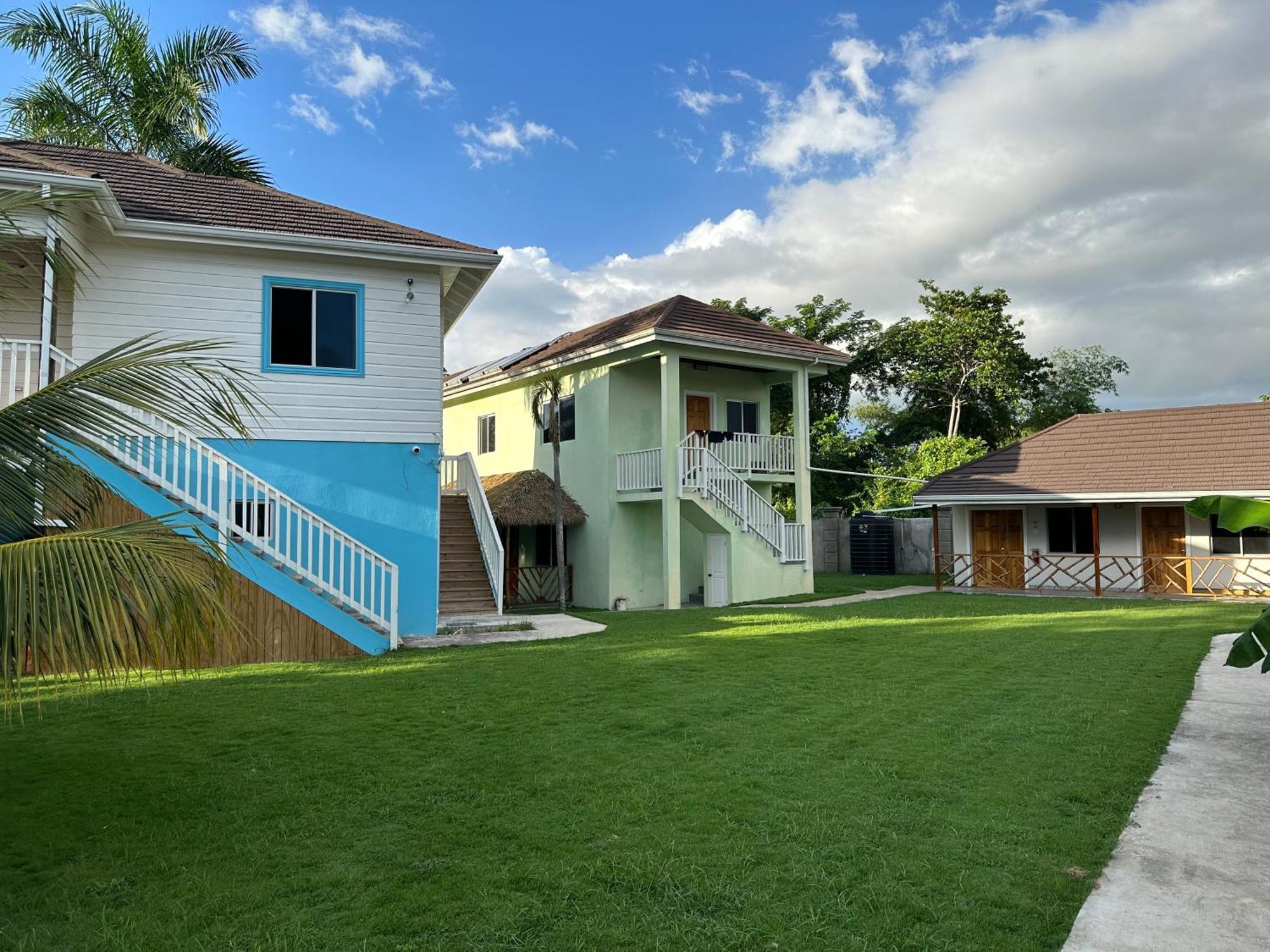 Yoga Dreams Negril Hotel Exterior photo