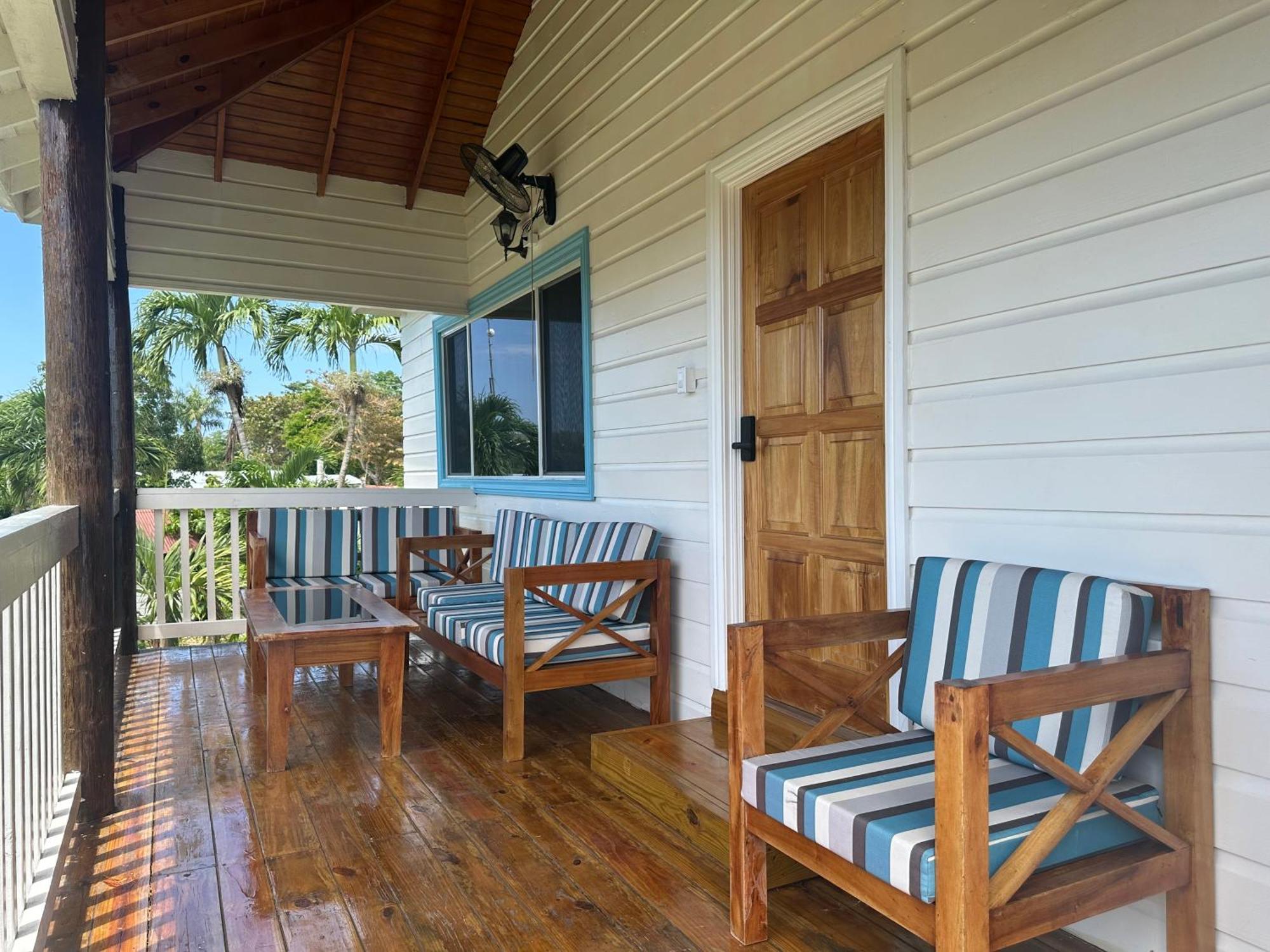 Yoga Dreams Negril Hotel Exterior photo