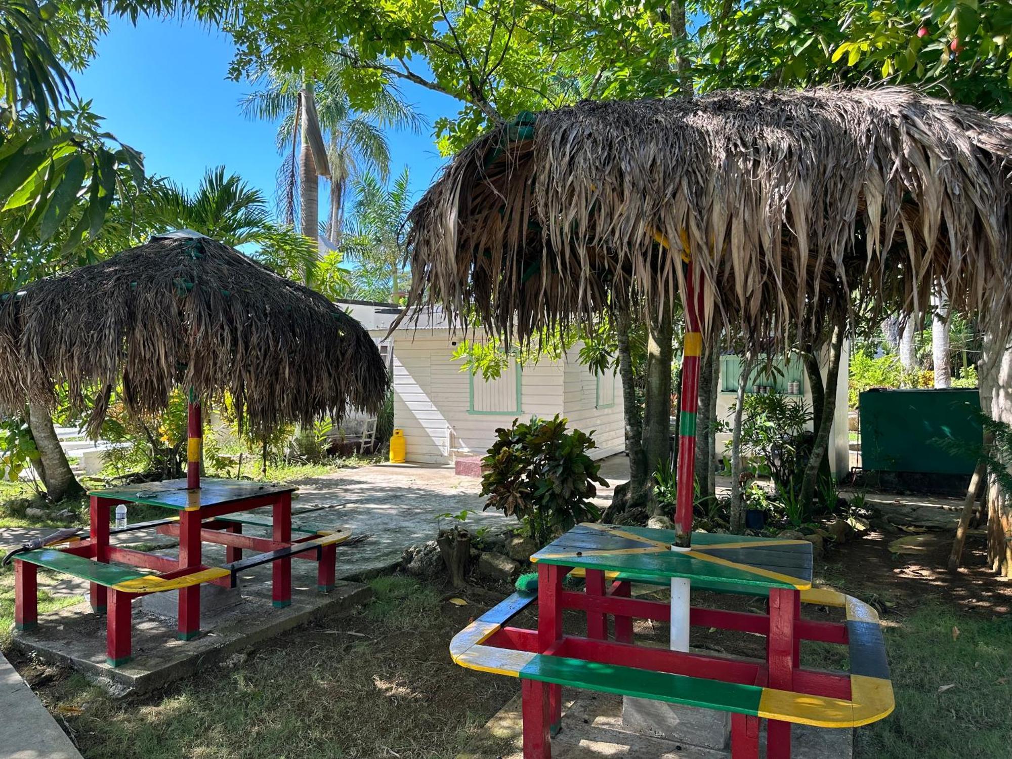 Yoga Dreams Negril Hotel Exterior photo